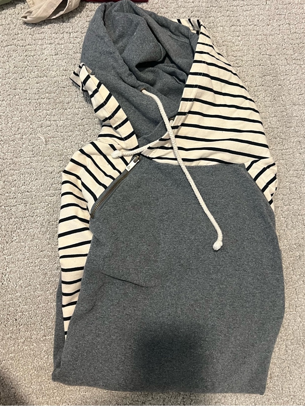 AMPERSAND AVE Gray & Cream Striped Cowl Hoodie Sweater